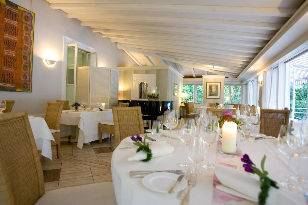 Hotel Restaurant Villa Fayence Wallerfangen Exterior foto